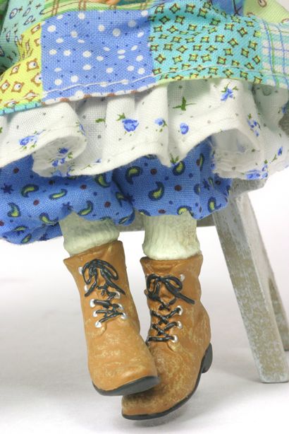 Put One s Best Foot Forward put-one-s-best-foot-forward